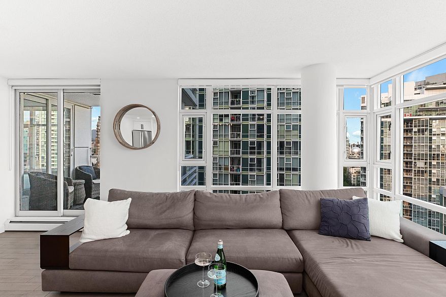 2006 198 Aquarius Mews