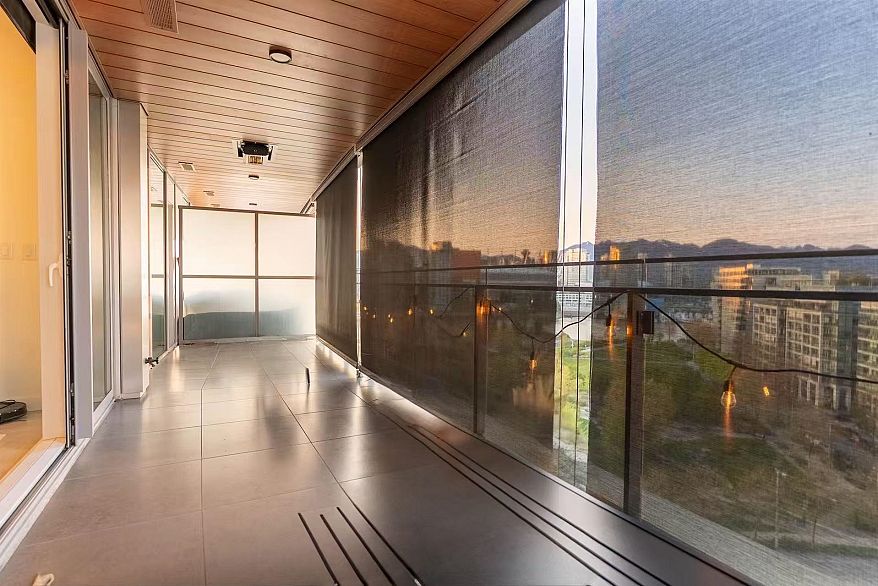 911 1768 Cook Street