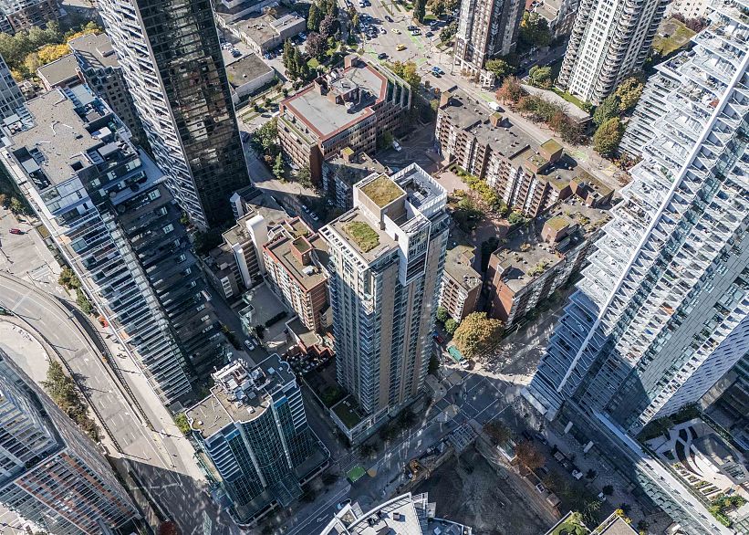 2207 1308 Hornby Street