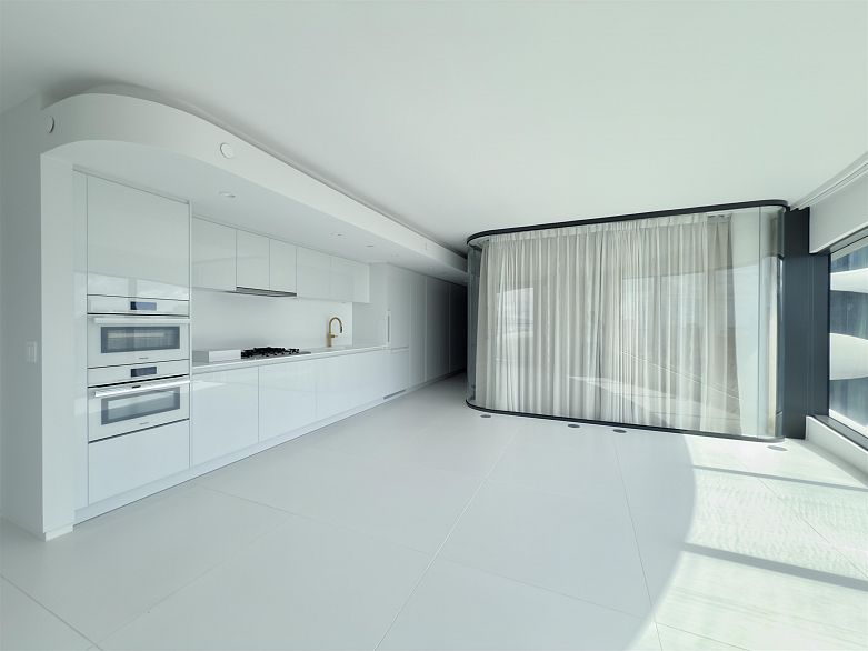 2204 1033 Nelson Street