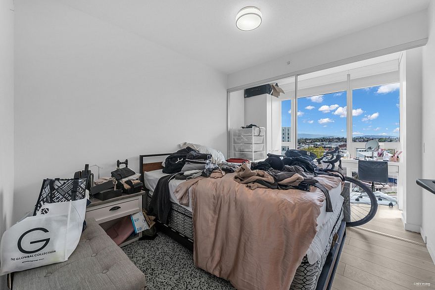 1015 180 E 2nd Avenue