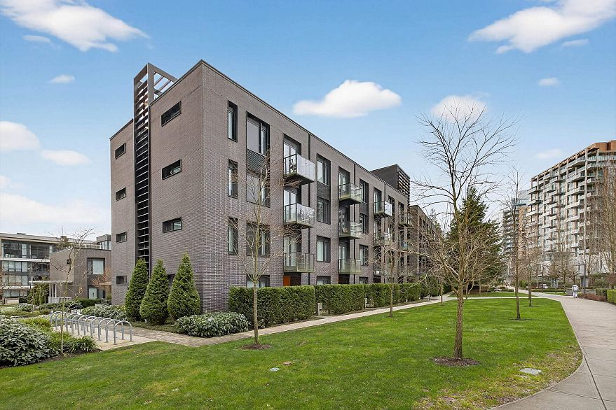 408 5681 Birney Avenue