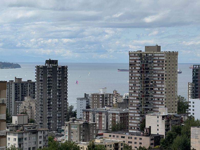 2204 1033 Nelson Street