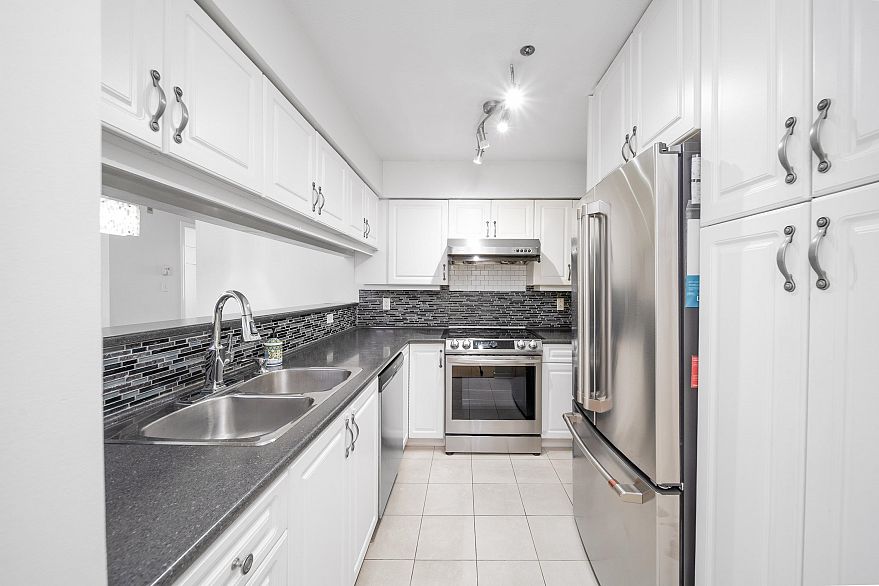 302 8728 SW Marine Drive