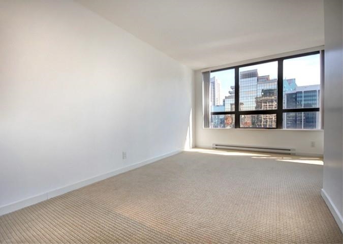 1522 938 Smithe Street