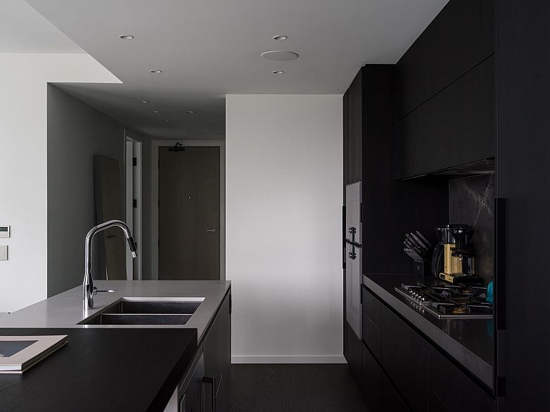 406 1601 Quebec Street