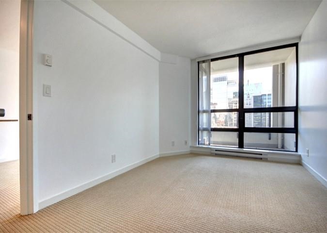 1522 938 Smithe Street