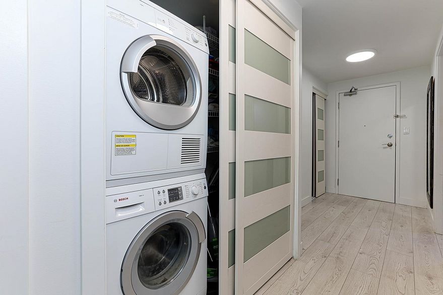 702 588 Broughton Street