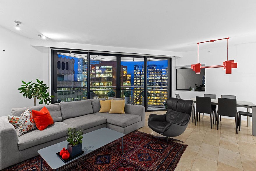 1807 838 W Hastings Street