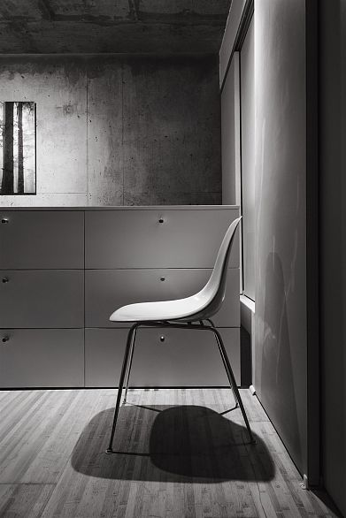 405 289 Alexander Street