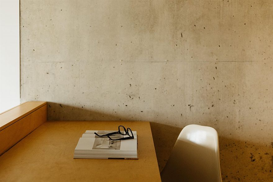 405 289 Alexander Street