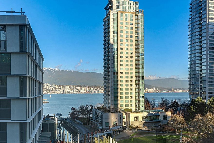 702 588 Broughton Street