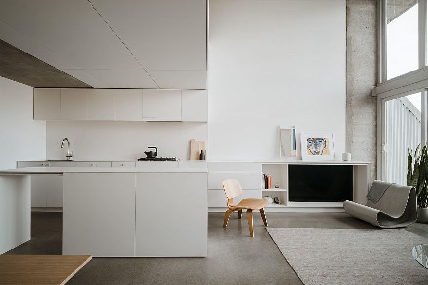 405 289 Alexander Street