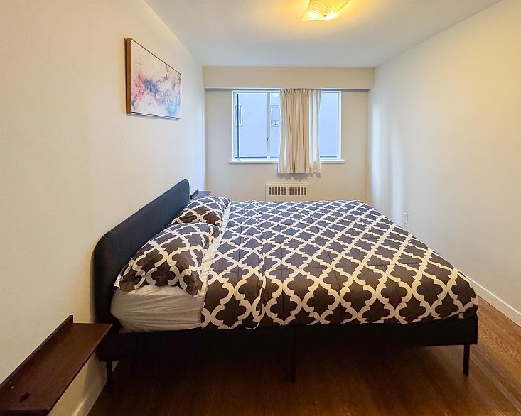 208 1925 NELSONSTREET, Vancouver BC V6G 1K9