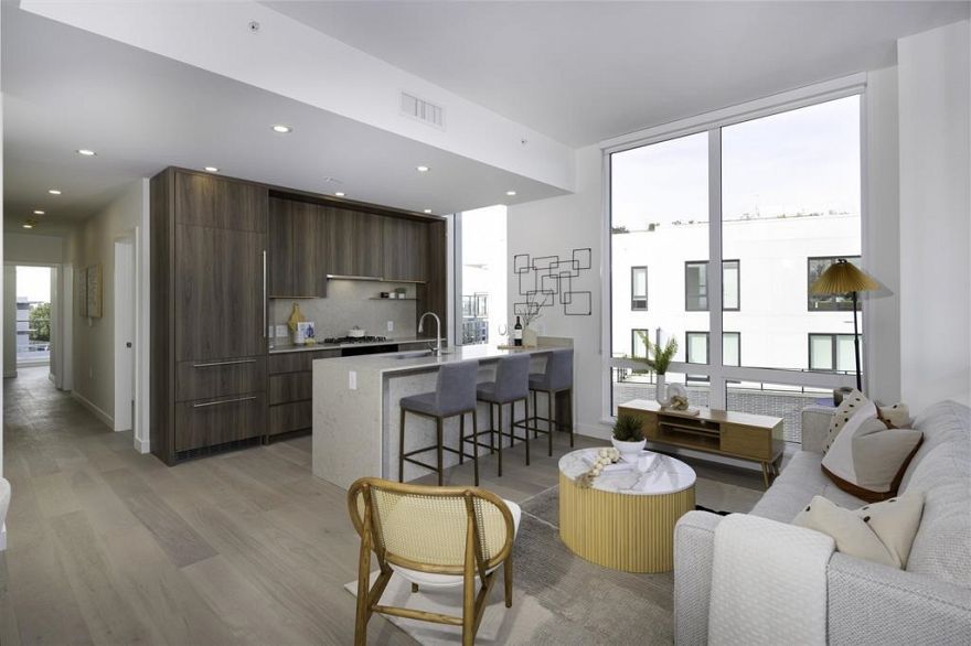 607 5212 Cambie Street