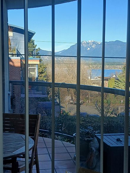 203 2405 W 2nd Avenue