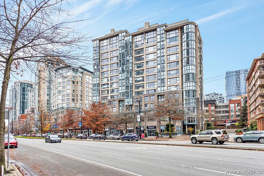 905 238 Alvin Narod Mews