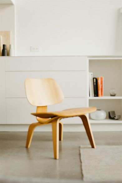 405 289 Alexander Street