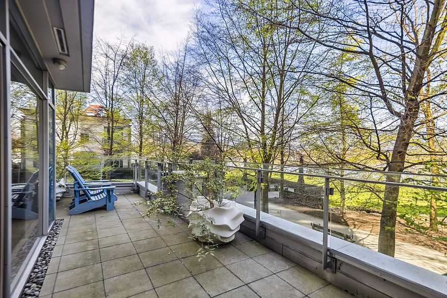 TH22 1281 W Cordova Street