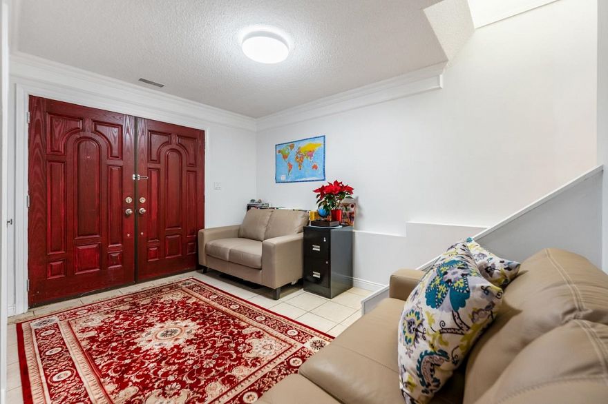 6626 Inverness Street