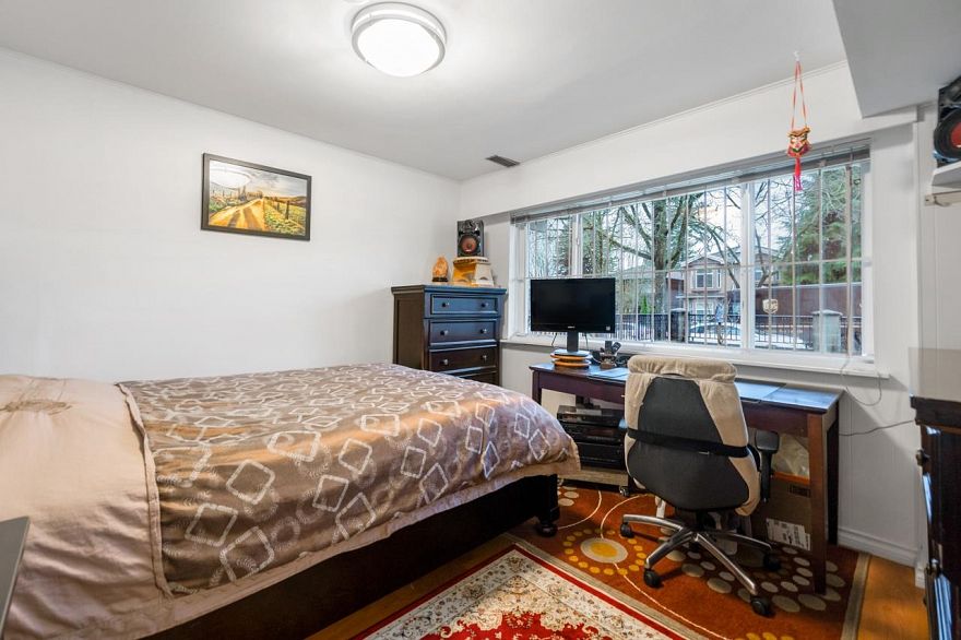 6626 Inverness Street