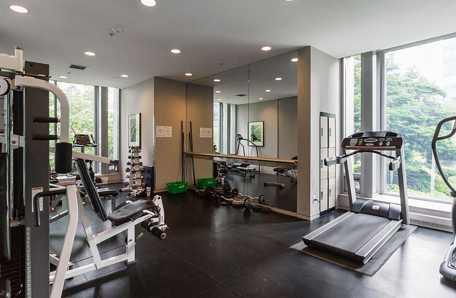 1505 1200 W Georgia Street