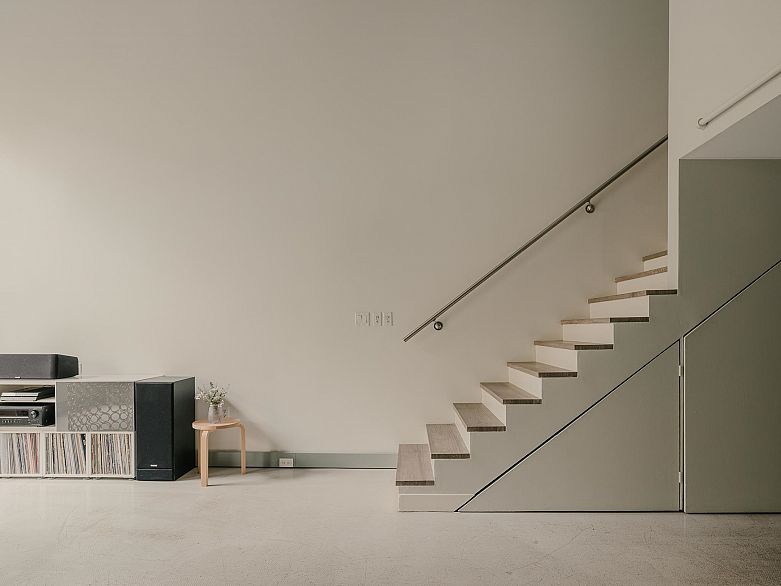 217 336 E 1st Avenue