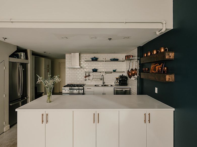 217 336 E 1st Avenue