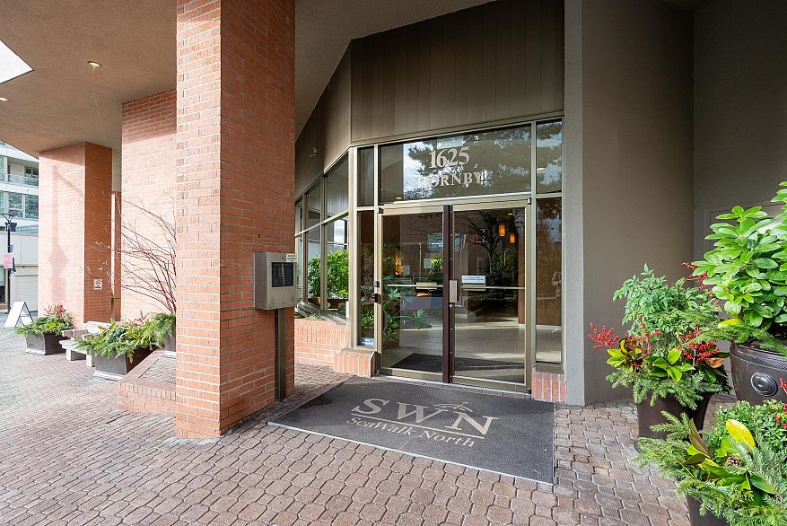 603 1625 Hornby Street