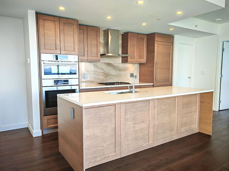 1607 5629 Birney Avenue