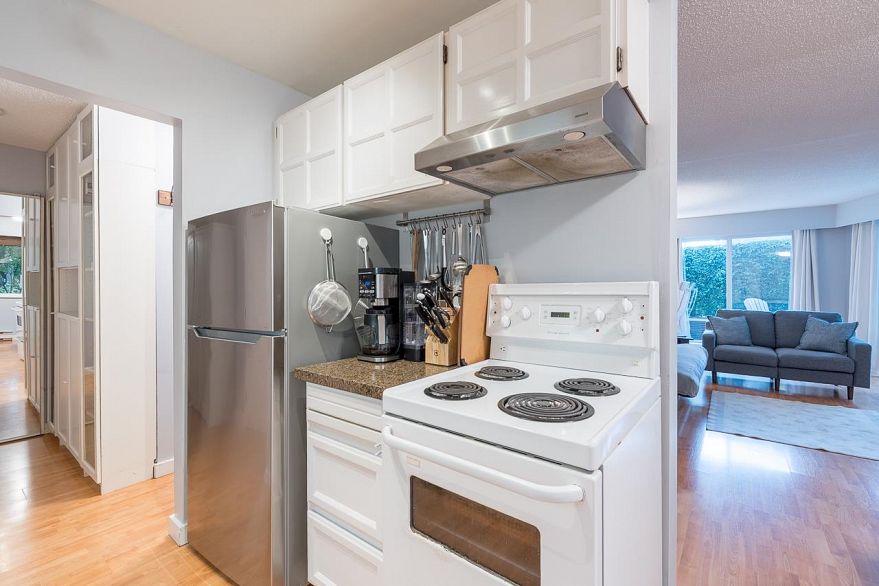 103 3353 Heather Street