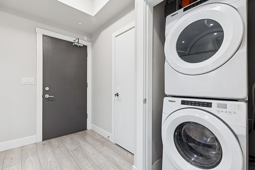 202 3588 Sawmill Crescent