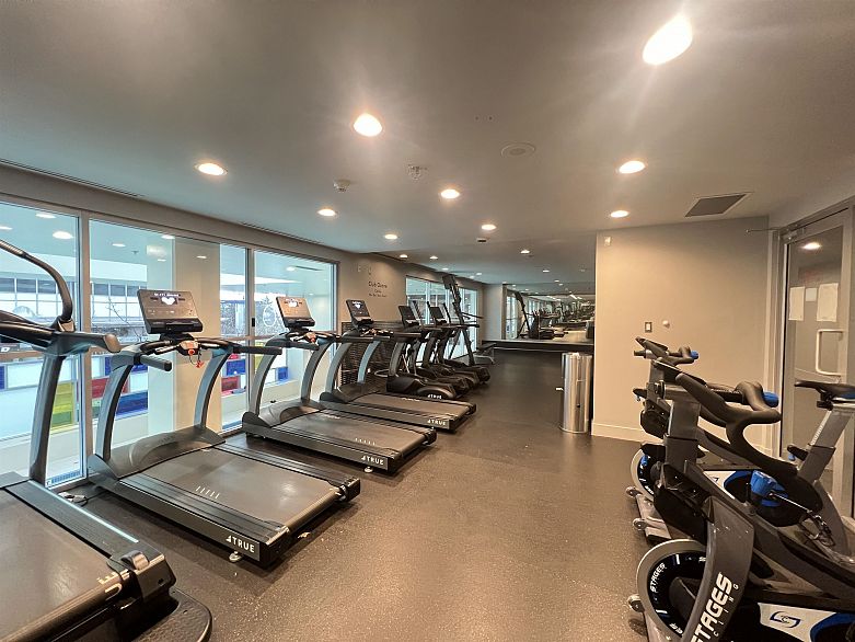 2301 161 W Georgia Street