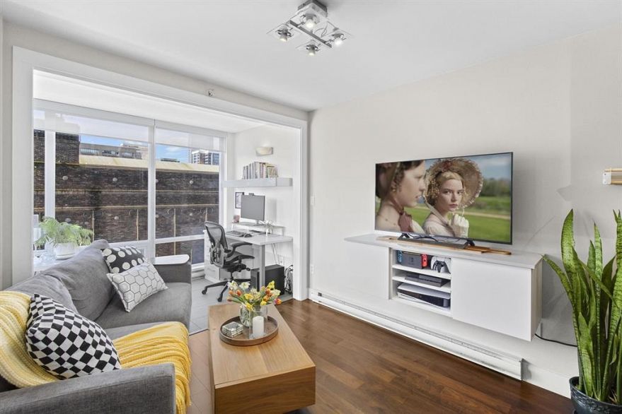 705 565 Smithe Street