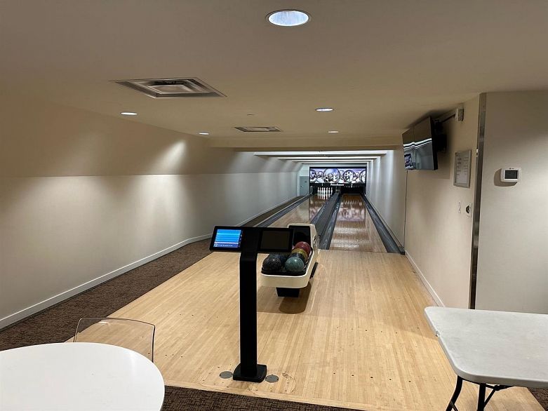 2301 161 W Georgia Street