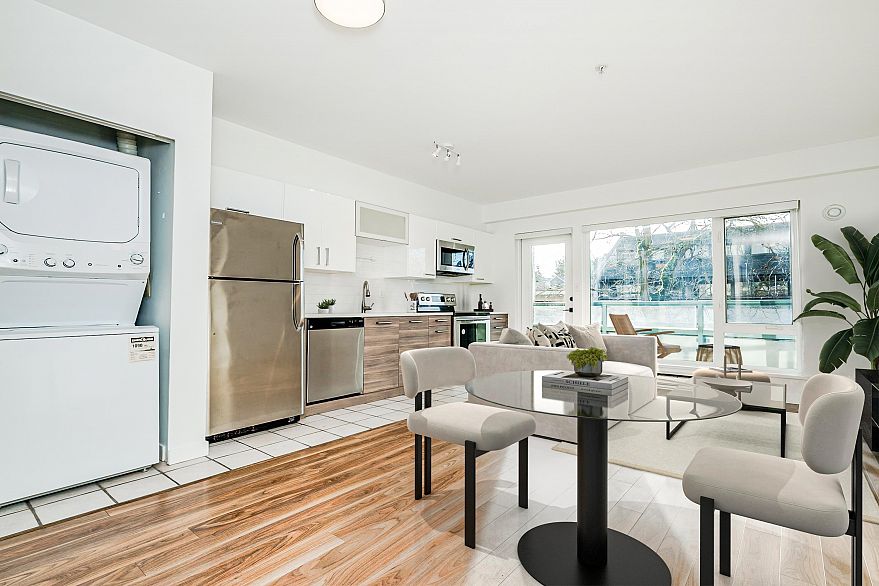 206 1688 Cypress Street