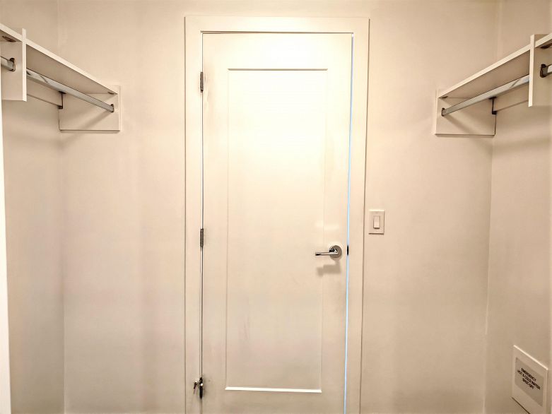 1607 5629 Birney Avenue