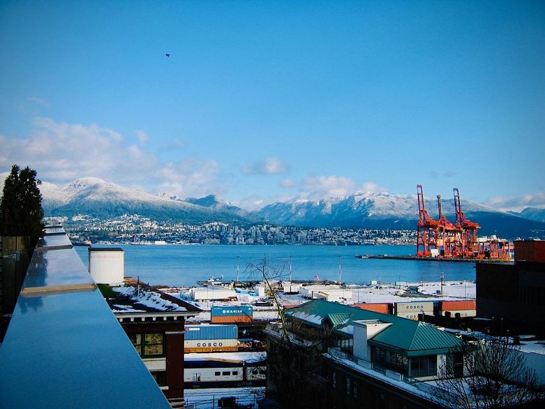 405 310 Water Street