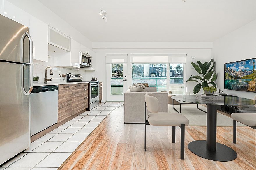 206 1688 Cypress Street