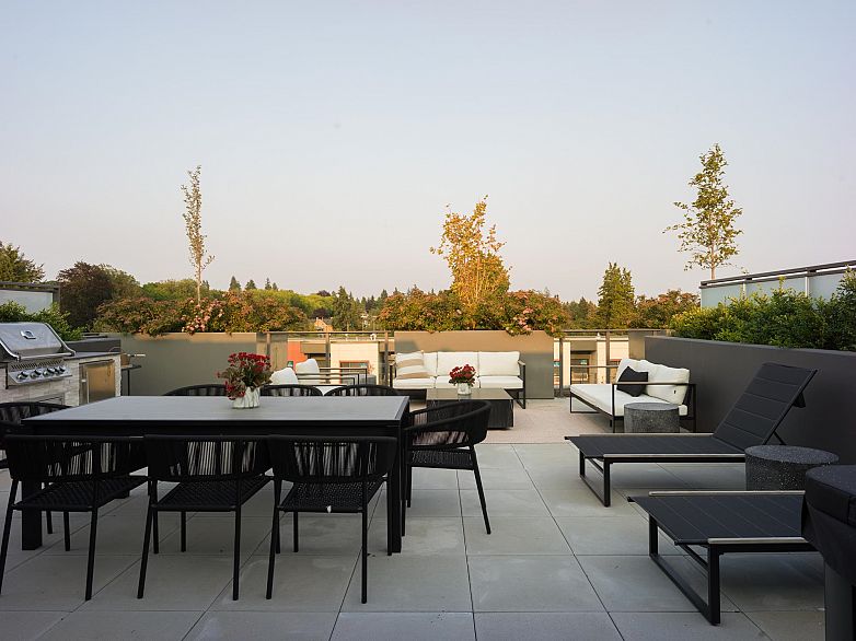 404 3636 W 39th Avenue