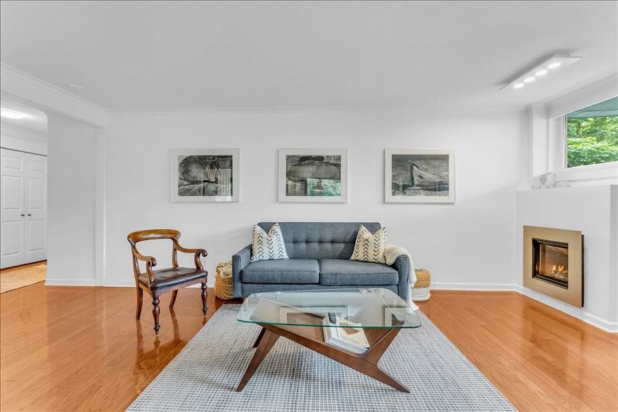 401 1330 Jervis Street