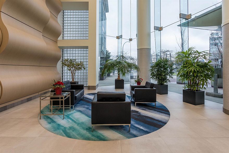 THA 1199 Marinaside Crescent