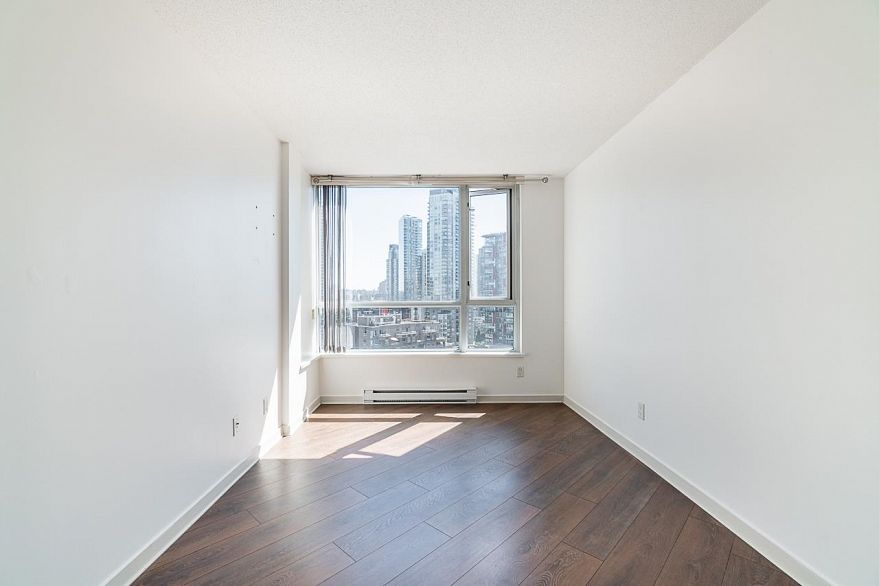 1208 1212 Howe Street