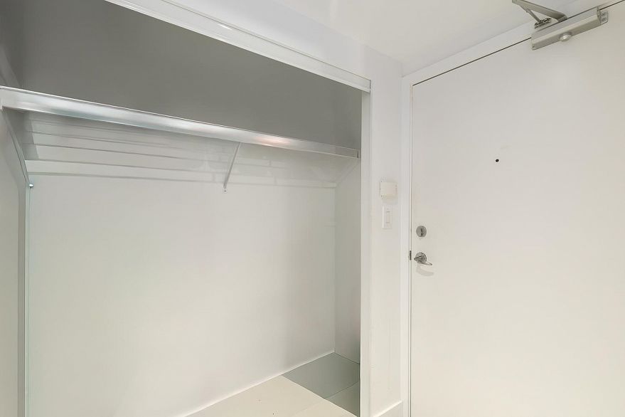 2710 928 Beatty Street