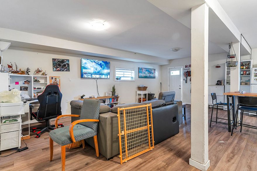 5755 Dumfries Street