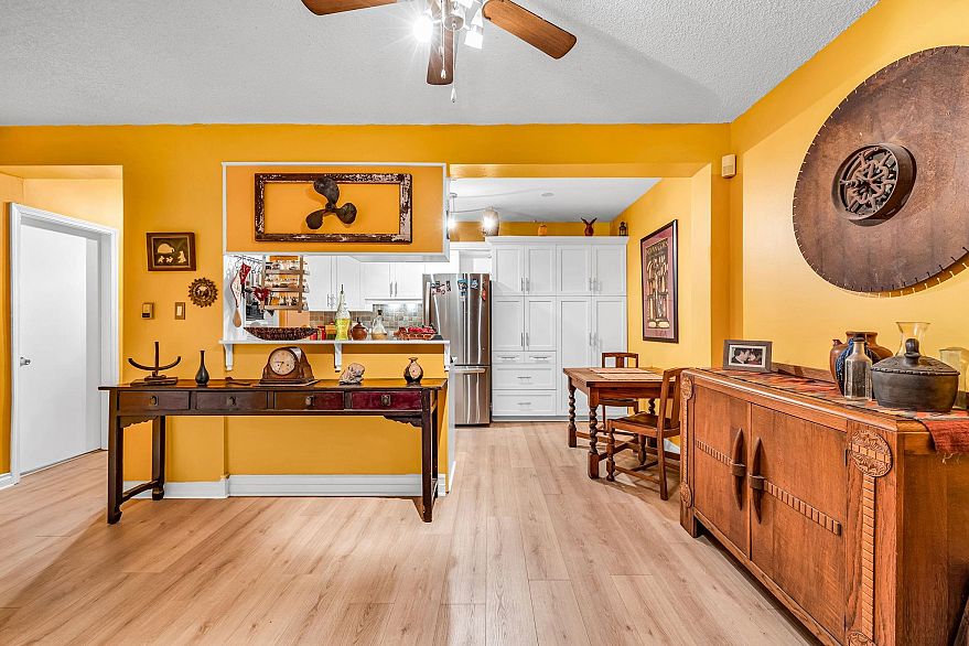 109 1655 Nelson Street