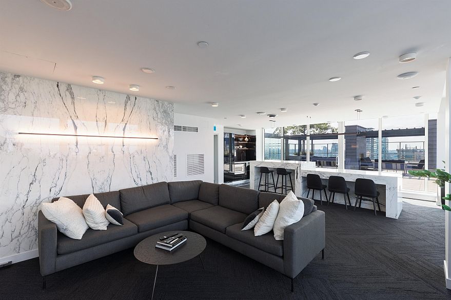 2504 1111 Richards Street