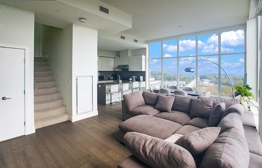 1602 3581 E Kent Avenue North