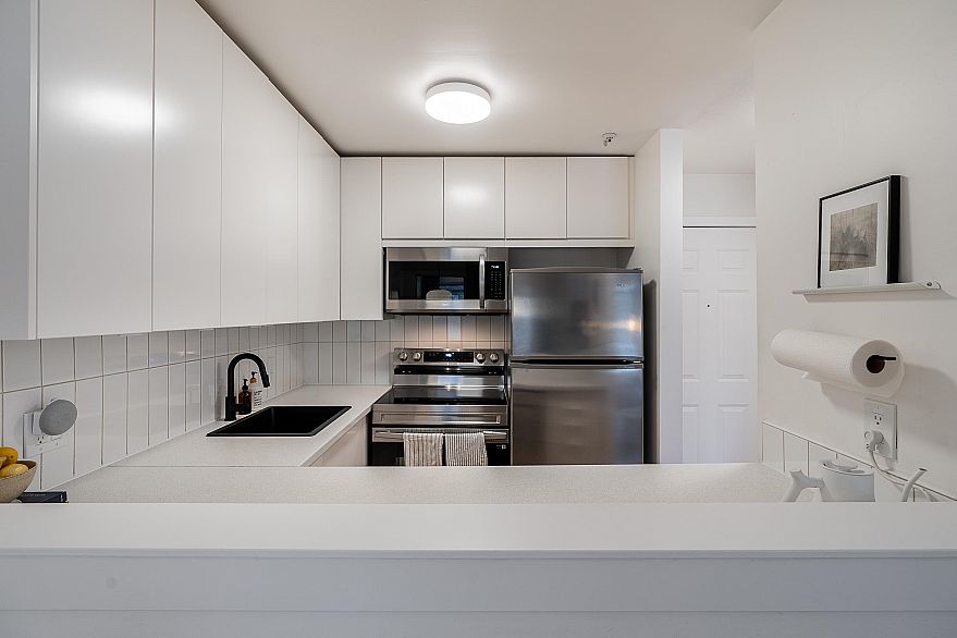 407 3 N Garden Drive