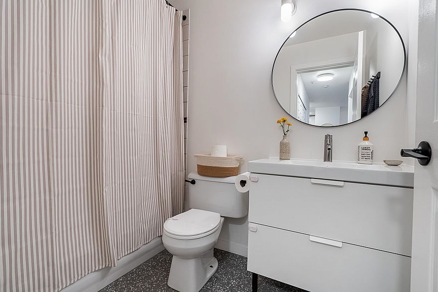 407 3 N Garden Drive